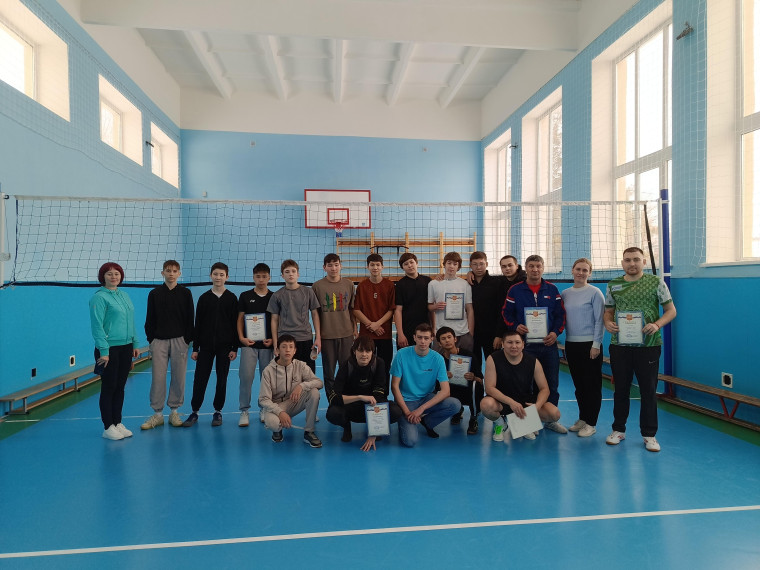 Турнир по волейболу, посвященный Дню родной школы!.